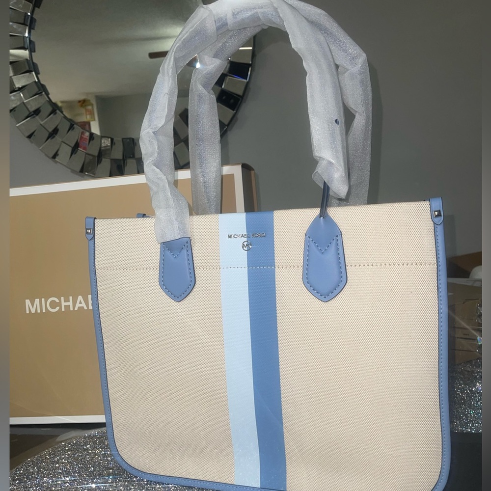 NWT Micheal kors  blue Heidi Large Stripe Canvas  laptop Tote Bag original  300 - Picture 6 of 16